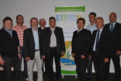 Vorstand und Aufsichtsrat der BEGG waren mit Bürgermeister Josef Reff der Ansicht, dass die Genossenschaft auf einem guten Weg sei.